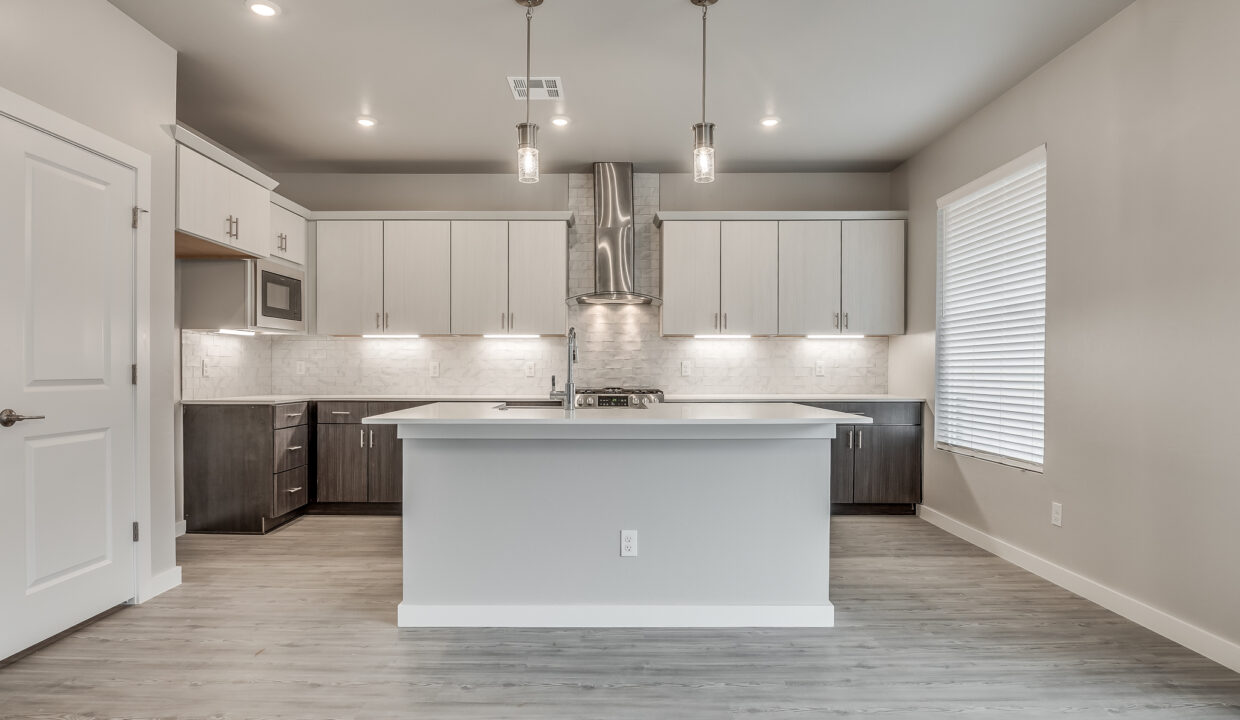 508-NW-176th-Terr-30-1-1240×720-1