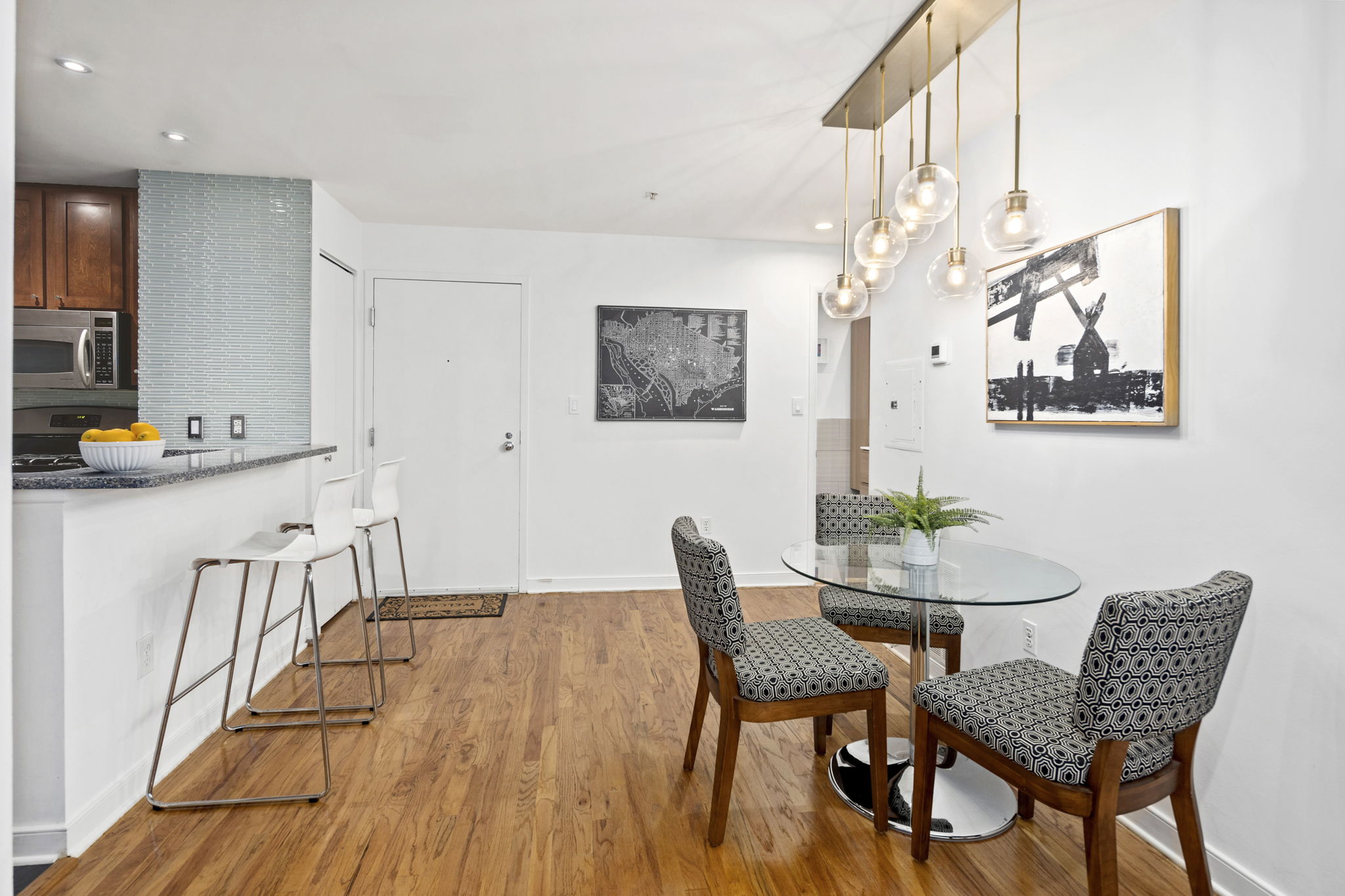 1445-N-13-web-or-mls-1445-N-St-NW-205-13