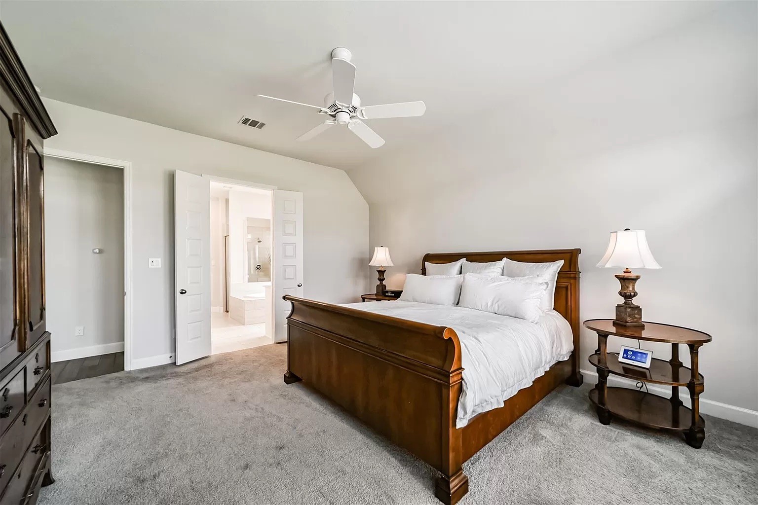 7ed154a8e78086d0d398aa511ac7dbe6-uncropped_scaled_within_1536_1152