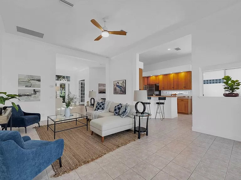 772f57ea1d8006627637e468395e310d-cc_ft_768