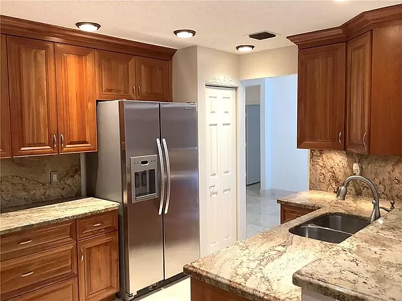 pic-for-4806-S-Lee-Rd-9